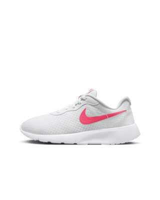 Nike Tanjun EasyOn Older Kids Shoes. Nike CA